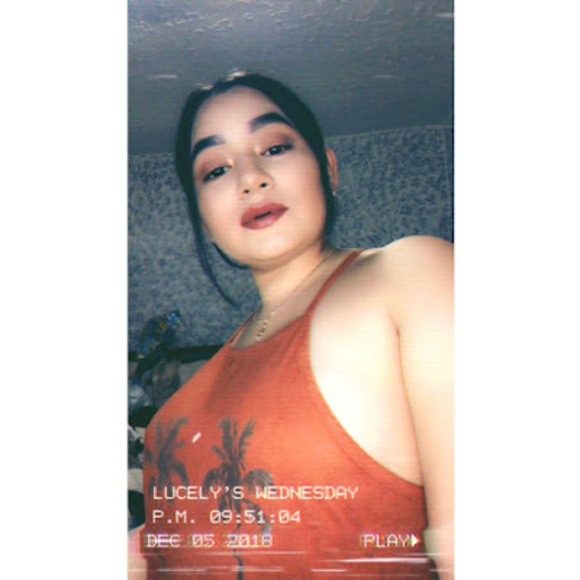 Meet your Posher, Lucely - Picture 1 of 1